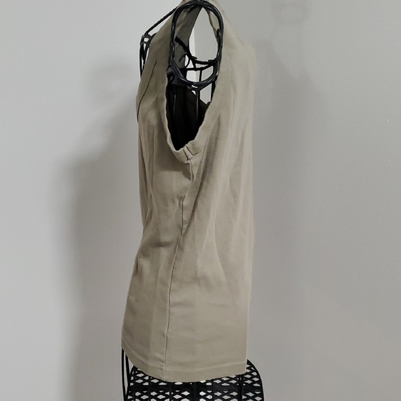 Olive Green Sleeveless Top - Picture 4 of 7